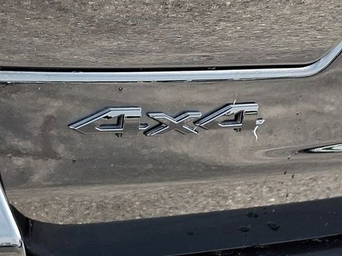 Used 2024 Jeep Grand Cherokee Altitude AWD/4WD image 35