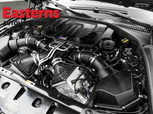 Used 2015 BMW M5 RWD image 48