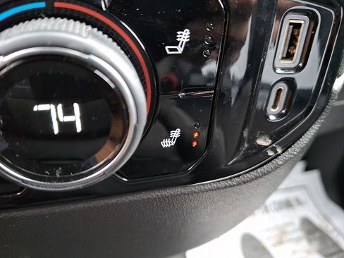 Certified 2023 Chevrolet Silverado 1500 LT image 25