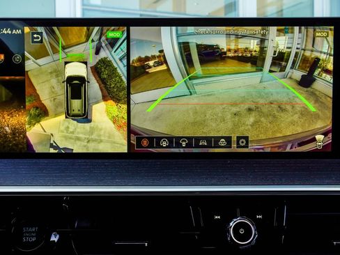 New 2026 INFINITI QX80 4WD image 25