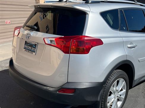 Used 2015 Toyota RAV4 Limited AWD/4WD image 16