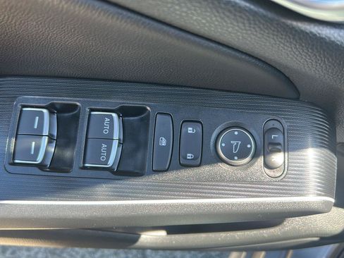 Used 2026 Honda Civic Sport Touring image 9