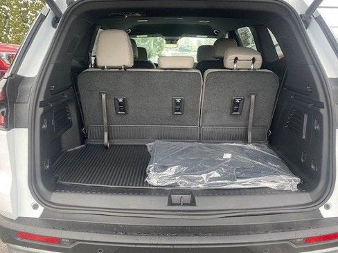 New 2026 GMC Acadia Elevation w/ Elevation Premium Package image 5