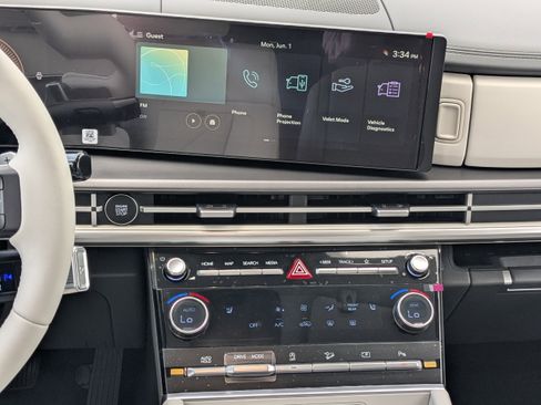 New 2026 Hyundai Santa Fe SEL w/ Tow & Go Package FWD image 18