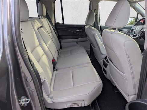 Used 2018 Honda Ridgeline RTL-T image 20