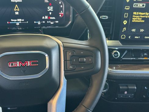 Used 2026 GMC Sierra 1500 Elevation AWD/4WD image 32