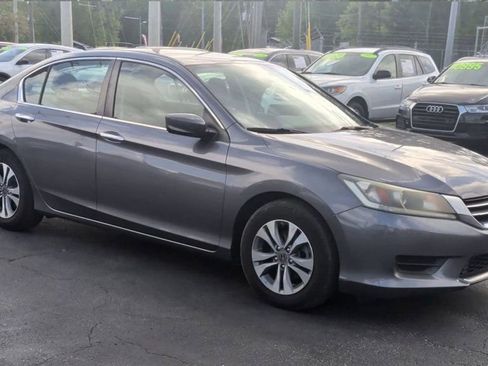 Used 2015 Honda Accord LX image 2