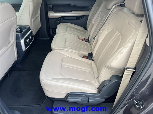 Used 2024 Ford Expedition Max Limited image 25