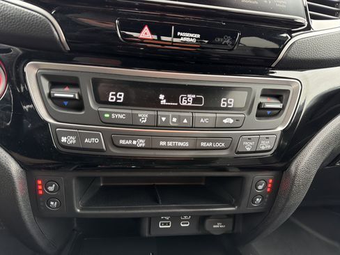 Used 2024 Honda Ridgeline Black Edition image 21