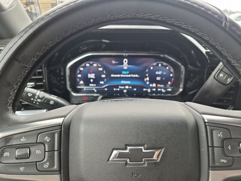 Used 2025 Chevrolet Silverado 2500 LT w/ Trail Boss Package AWD/4WD image 30