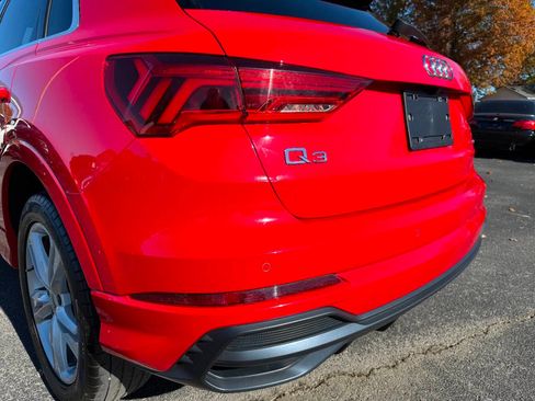 Used 2020 Audi Q3 2.0T Premium Plus image 16