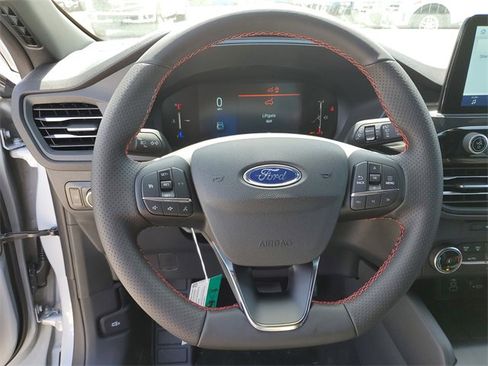 New 2025 Ford Escape ST-Line w/ Equipment Group 301A image 22