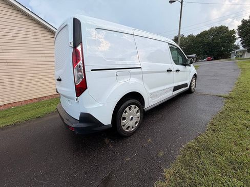 Used 2022 Ford Transit Connect XLT FWD image 7
