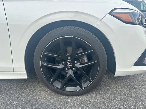 Used 2024 Honda Civic Sport image 12