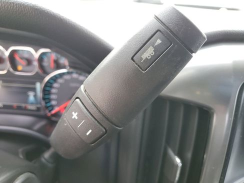 Used 2018 Chevrolet Silverado 1500 LT w/ All Star Edition image 25