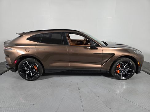Used 2025 Aston Martin DBX 707 AWD/4WD image 6