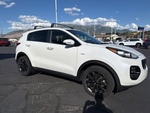 Used 2018 Kia Sportage EX w/ EX Sport Appearance Package AWD/4WD image 3