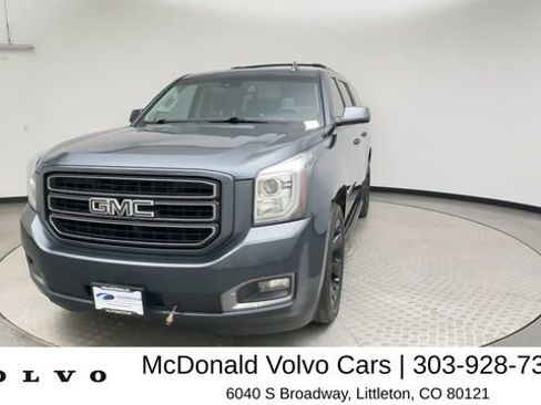 Used 2019 GMC Yukon XL SLT w/ Graphite Performance Edition AWD/4WD image 7