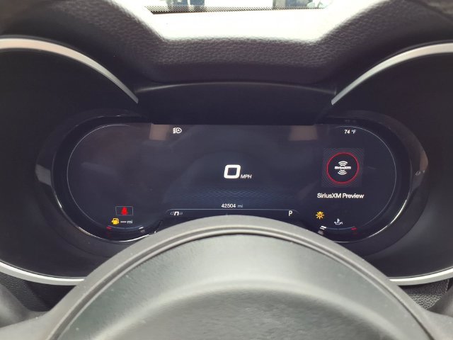 Used 2024 Alfa Romeo Stelvio Ti AWD/4WD image 17