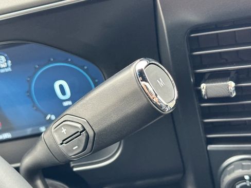 New 2026 Ford F250 Platinum w/ Tremor Off-Road Package image 21