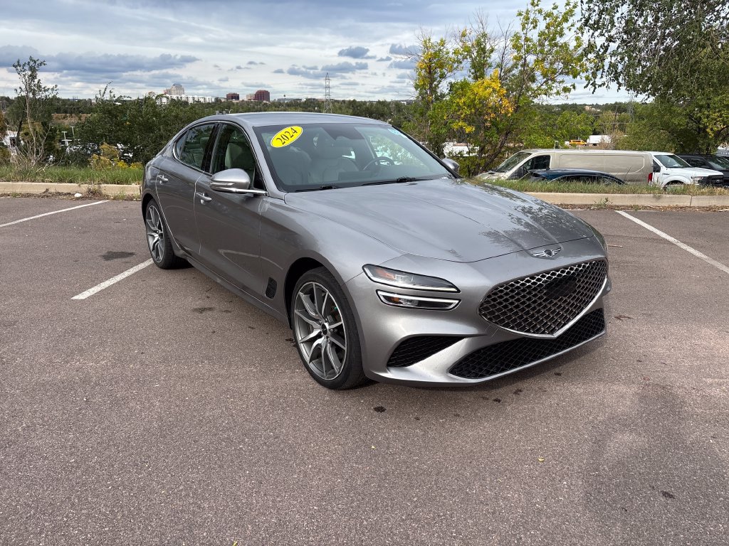 Used 2024 Genesis G70 2.5T AWD/4WD image 3