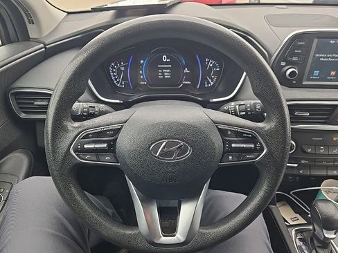 Used 2019 Hyundai Santa Fe SEL image 16