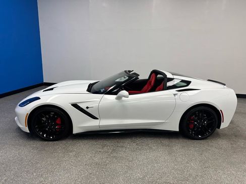 Used 2019 Chevrolet Corvette Stingray Coupe w/ 2LT Preferred Equipment Group RWD image 5