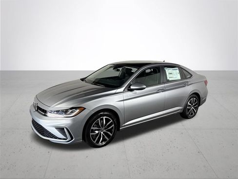 New 2026 Volkswagen Jetta SE FWD image 2
