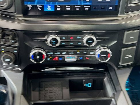 New 2026 Ford F350 Lariat w/ Black Appearance Package image 9