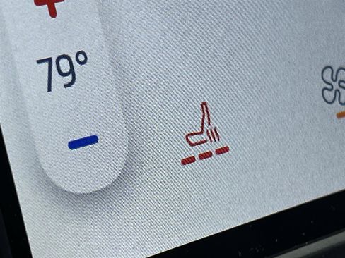 Used 2023 Ford Edge SEL image 23