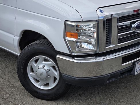 Used 2012 Ford E-250 and Econoline 250 Extended w/ Commercial Cargo Van Pkg image 9