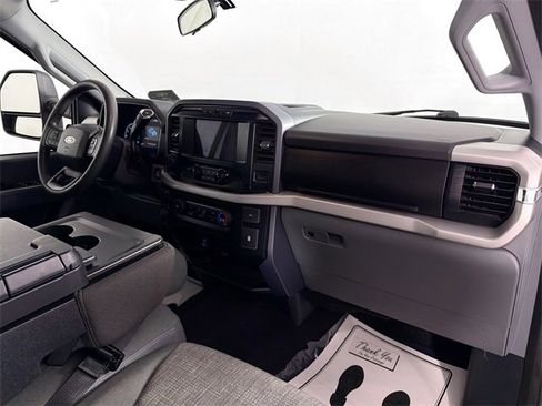 Used 2023 Ford F150 XLT w/ Trailer Tow Package image 26