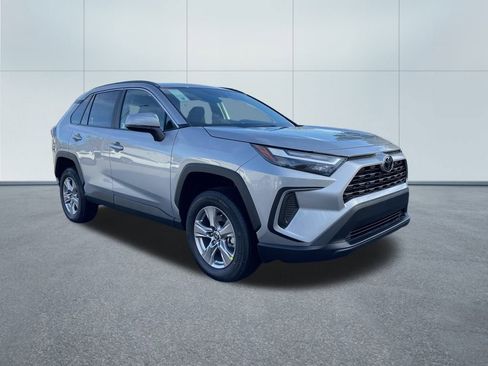 New 2025 Toyota RAV4 XLE image 4