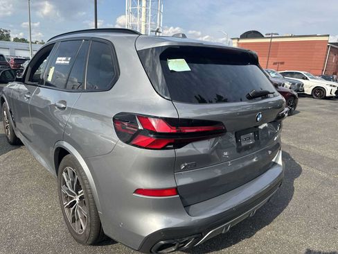 Used 2026 BMW X5 M60i AWD/4WD image 5