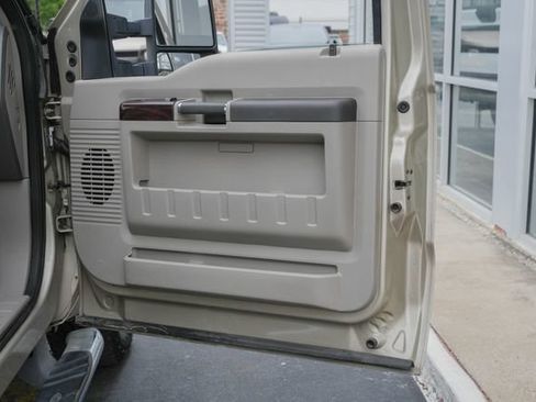 Used 2008 Ford F250 Lariat RWD image 32