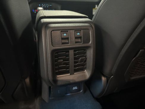 New 2026 Ford Bronco Badlands image 28