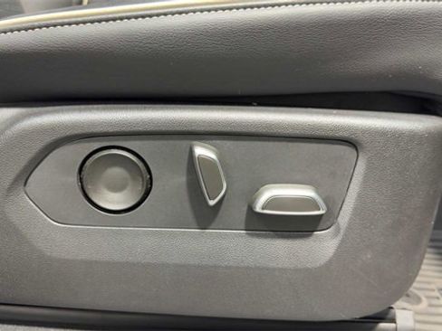 Used 2022 Cadillac Escalade Sport image 14