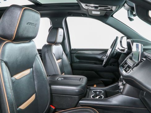 Used 2024 GMC Yukon AT4 AWD/4WD image 31