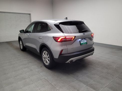 Used 2023 Ford Escape Active w/ Cold Weather Package FWD image 5