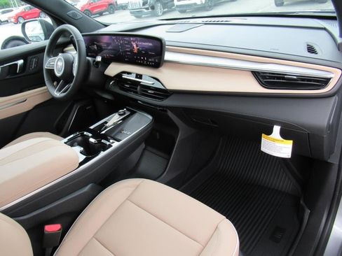 New 2026 Buick Enclave Preferred w/ Power Package image 10