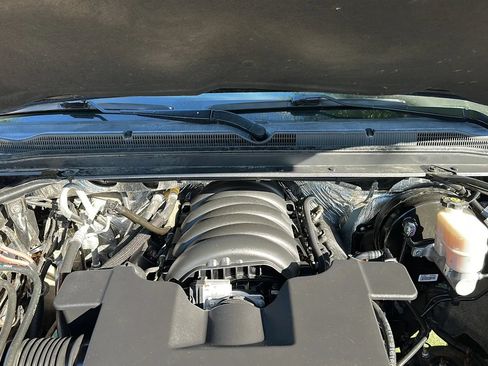 Used 2017 Chevrolet Tahoe LT w/ Max Trailering Package RWD image 10