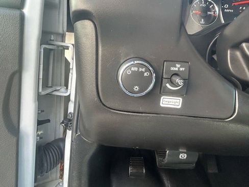 Used 2021 GMC Savana 3500 Extended w/ Power Convenience Package image 17