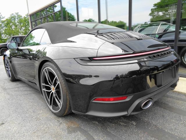 Used 2026 Porsche 911 Carrera RWD image 11