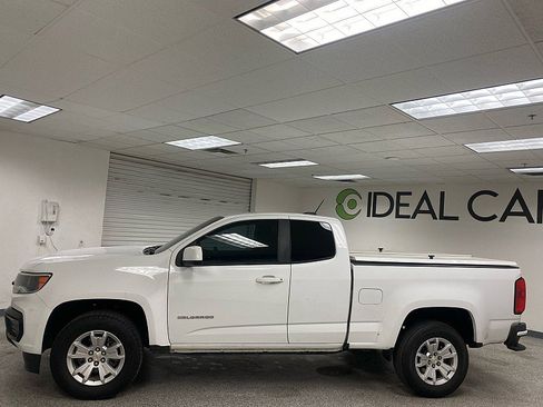 Used 2022 Chevrolet Colorado LT w/ Fleet Safety Package image 8