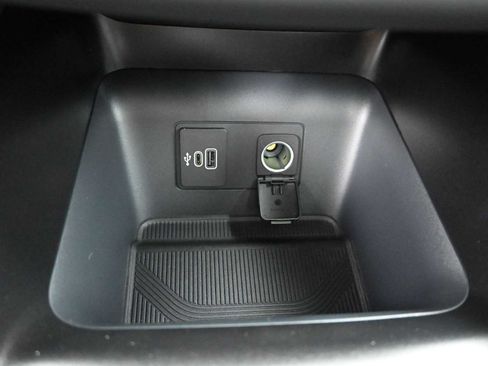 New 2026 Ford Explorer Active w/ Active Comfort Package AWD/4WD image 39
