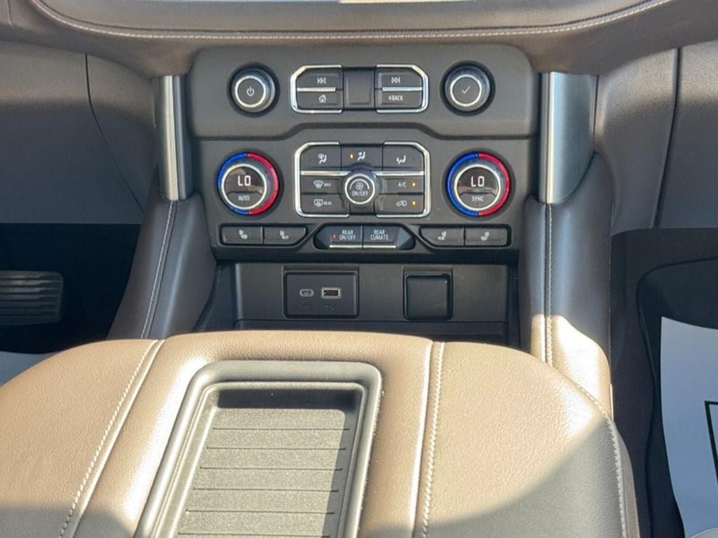 Used 2022 Chevrolet Tahoe LT AWD/4WD image 18