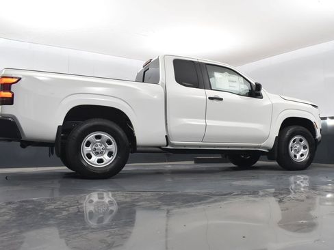 New 2026 Nissan Frontier S image 38