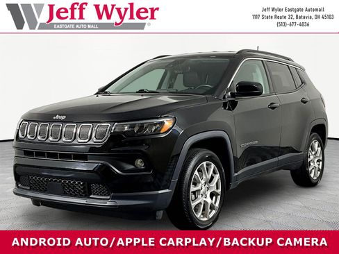 Used 2022 Jeep Compass Latitude AWD/4WD image 1