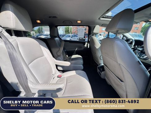 Used 2018 Honda Odyssey EX-L image 20