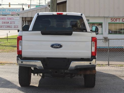 Used 2019 Ford F250 XL w/ Power Equipment Group AWD/4WD image 7